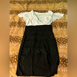 Loose fitted cocktail dress size 4